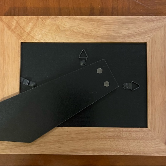 New Engraved Wooden Picture Frame"Aunts Are Like Moms Only Cooler " 4X6 or 5x7 - Picture 3 of 4